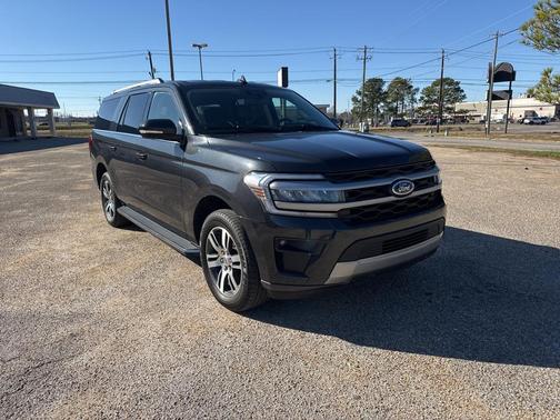 2022 Ford Expedition Max XLT