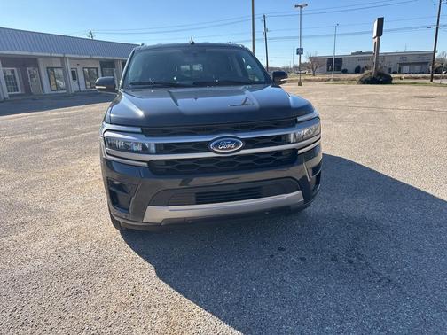 2022 Ford Expedition Max XLT