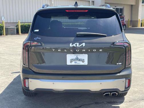 Dark Moss 2023 Kia Telluride SX X-Pro