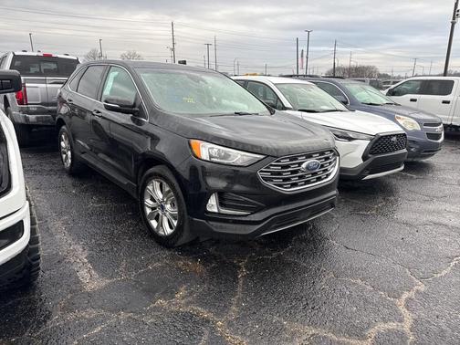 2021 Ford Edge Titanium