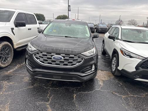 2021 Ford Edge Titanium