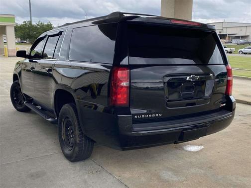 2018 Chevrolet Suburban LT