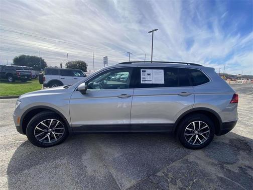 2019 Volkswagen Tiguan 2.0T SE
