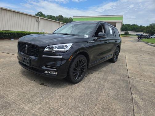 Infinite Black Metallic Clearcoat 2022 Lincoln Aviator Reserve AWD