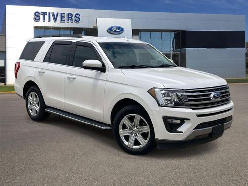 White Platinum Clearcoat Metallic 2019 Ford Expedition XLT