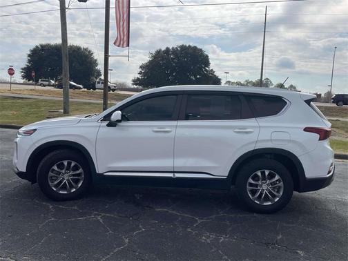 2019 Hyundai SANTA FE SE 2.4