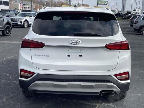 2019 Hyundai SANTA FE SE 2.4