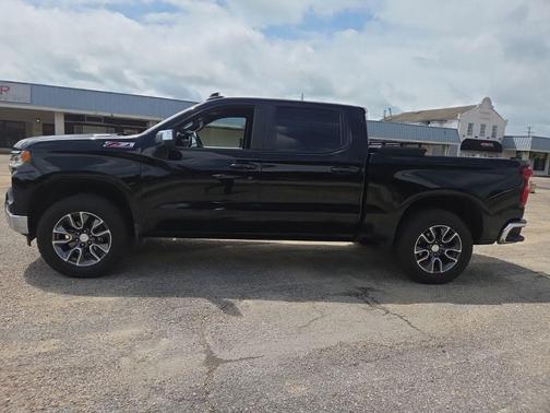 Black 2023 Chevrolet Silverado 1500 LT