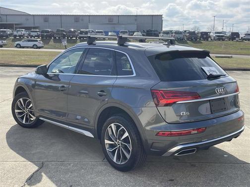 2023 Audi Q5 45 S line Premium Plus