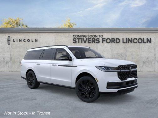 Star White Metallic Tri-Coat 2026 Lincoln Navigator Reserve