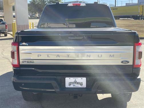 2022 Ford F-150 Platinum