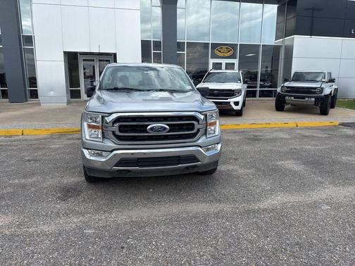 Iconic Silver Metallic 2023 Ford F-150 XLT