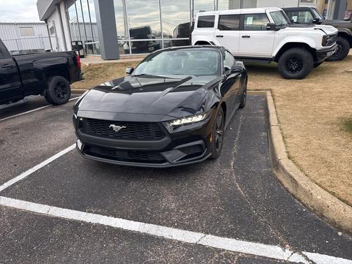 2024 Ford Mustang EcoBoost