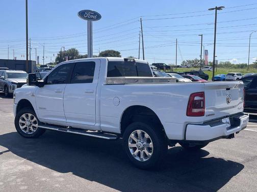 Bright White Clearcoat 2023 RAM 2500 Laramie Crew Cab 4x4 6'4' Box