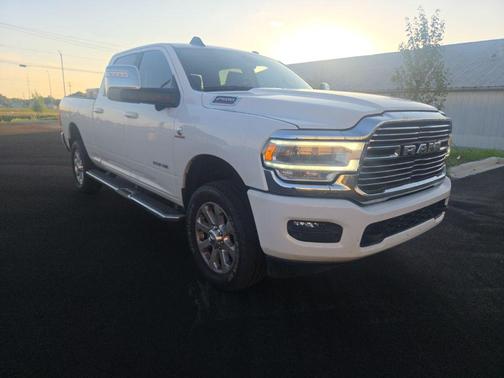 Bright White Clearcoat 2023 RAM 2500 Laramie Crew Cab 4x4 6'4' Box