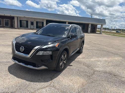 Super Black 2021 Nissan Rogue Platinum