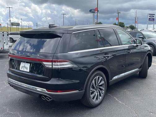 2025 Lincoln Aviator Premiere