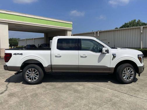 Star White Metallic Tri-Coat 2026 Ford F-150 King Ranch