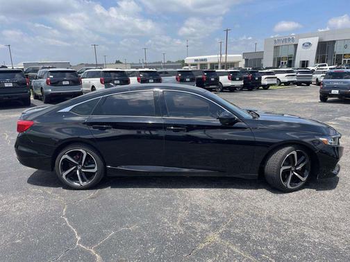 Crystal Black Pearl 2021 Honda Accord Sport 1.5T