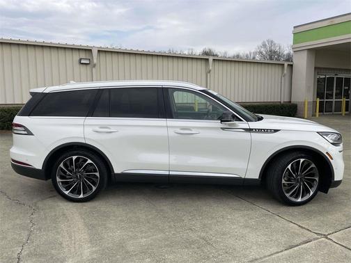 2023 Lincoln Aviator Reserve AWD