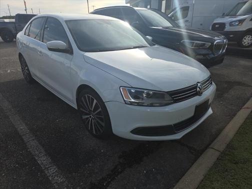 2014 Volkswagen Jetta Auto SE w/Connectivity