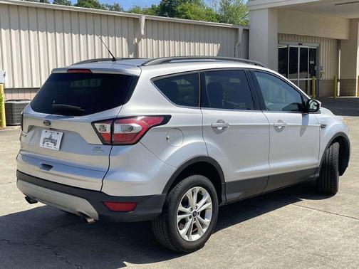 Ingot Silver 2018 Ford Escape SE
