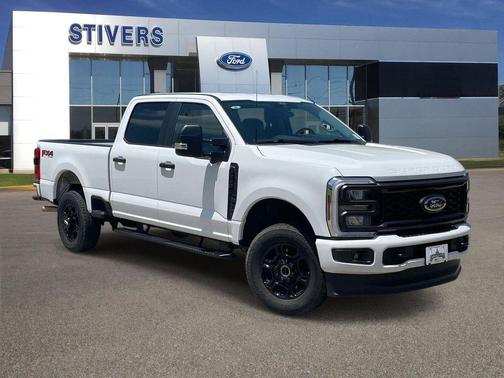 Oxford White 2026 Ford F-250 XL