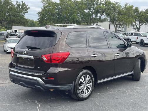 2020 Nissan Pathfinder SL 2WD