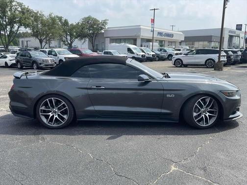 2017 Ford Mustang GT Premium