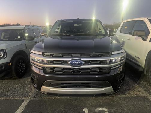 2021 Ford Expedition Max XLT