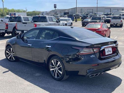 Super Black 2019 Nissan Maxima 3.5 SV