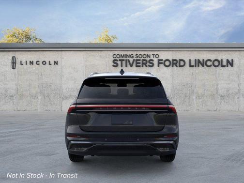 Infinite Black Metallic Clearcoat 2026 Lincoln Nautilus Reserve