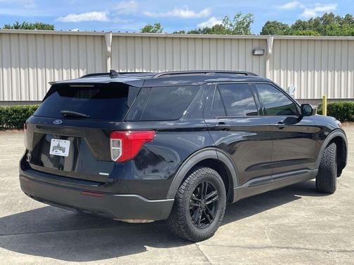 Agate Black Metallic 2020 Ford Explorer XLT