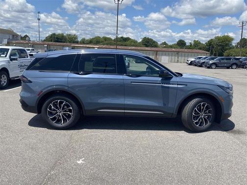 2025 Lincoln Nautilus Premiere