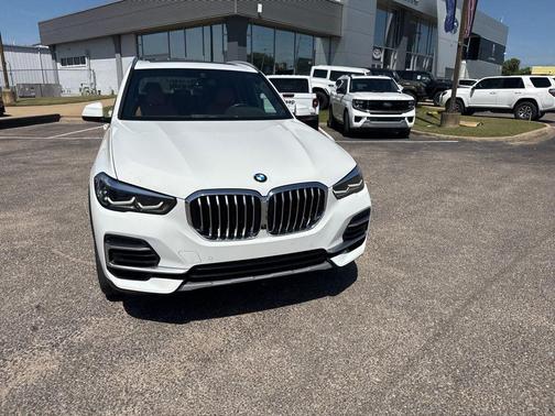 2023 BMW X5 sDrive40i