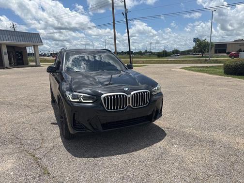 Black Sapphire Metallic 2022 BMW X3 sDrive30i