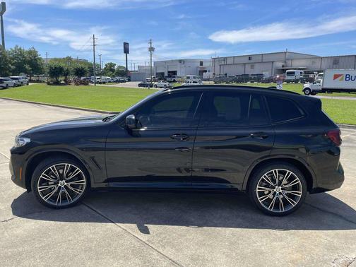 Black Sapphire Metallic 2022 BMW X3 sDrive30i