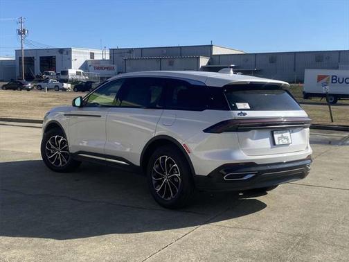 2025 Lincoln Nautilus Reserve