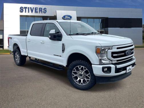 Star White Metallic Tri-Coat 2022 Ford F-250 Lariat