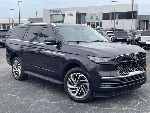 Starlight Gray Premium Colorant 2026 Lincoln Navigator Premiere