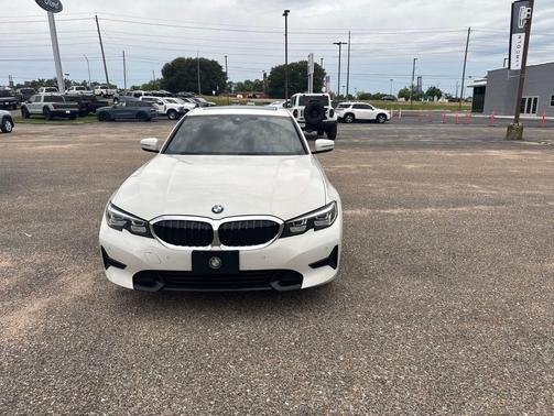 Alpine White 2019 BMW 330 i
