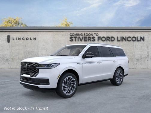 Star White Metallic Tri-Coat 2026 Lincoln Navigator Reserve