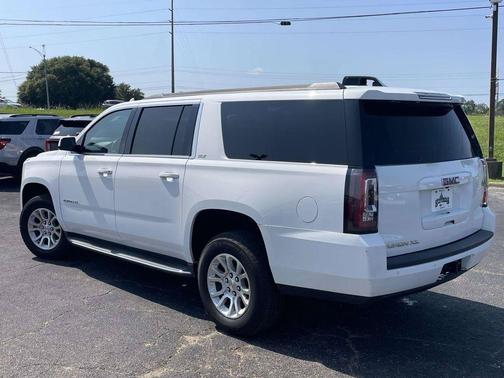 Summit White 2018 GMC Yukon XL SLT