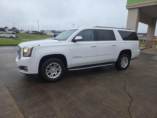 Summit White 2018 GMC Yukon XL SLT