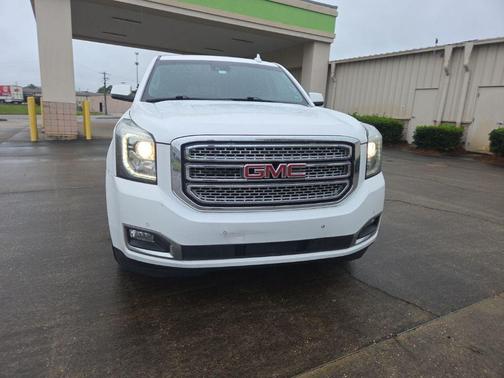 Summit White 2018 GMC Yukon XL SLT