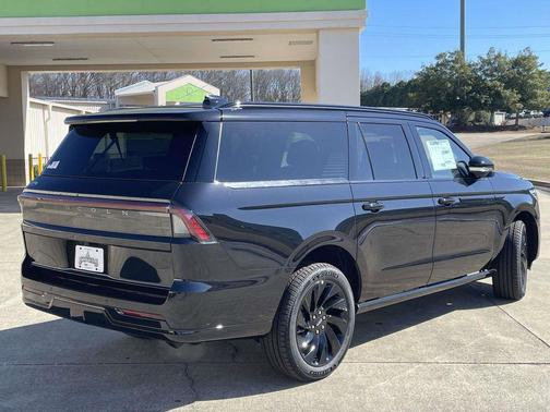 2025 Lincoln Navigator Reserve