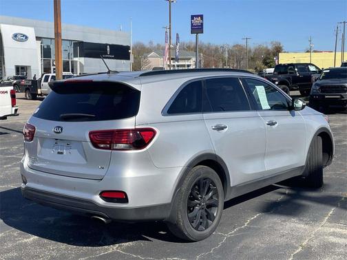 2020 Kia Sorento S