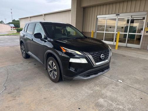 Super Black 2022 Nissan Rogue SV