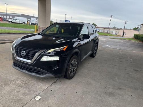 Super Black 2022 Nissan Rogue SV