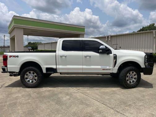 Star White Metallic Tri-Coat 2024 Ford F-350 King Ranch